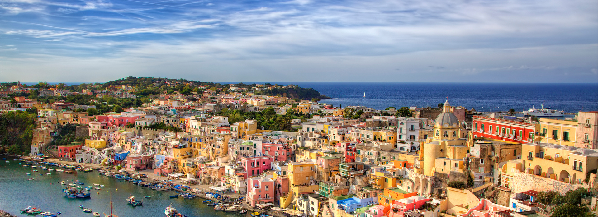 Tour & Cruise in Europe banner